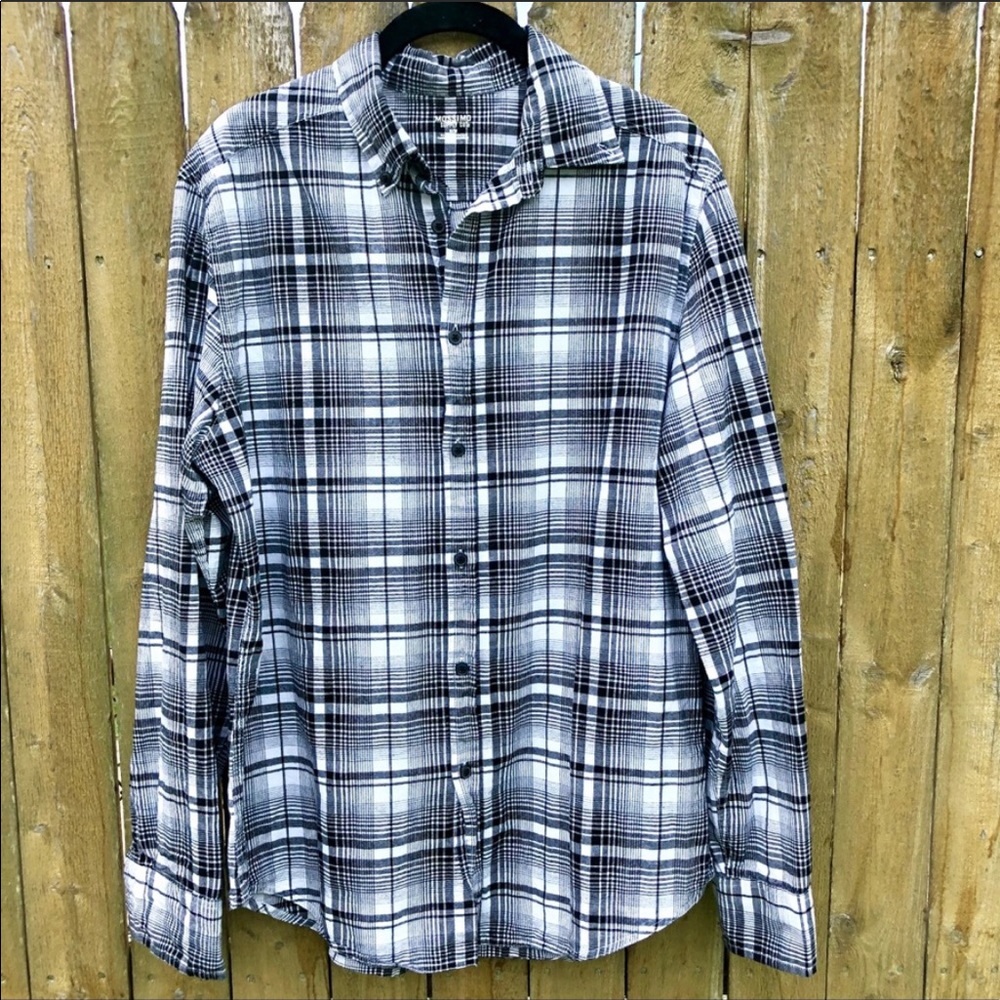 Mossimo Plaid Button Down Shirt